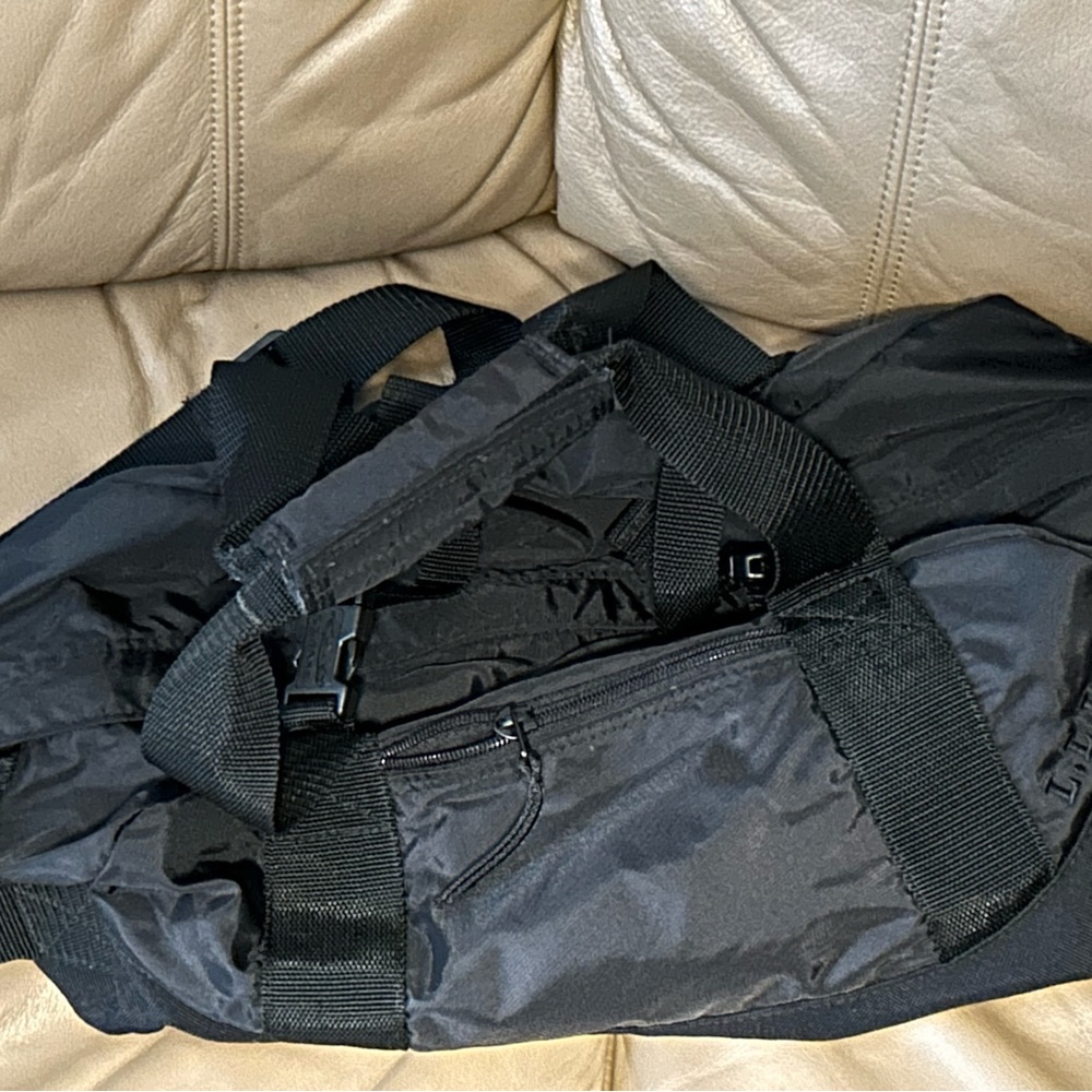 Shoulder bag/ backpack 🎒